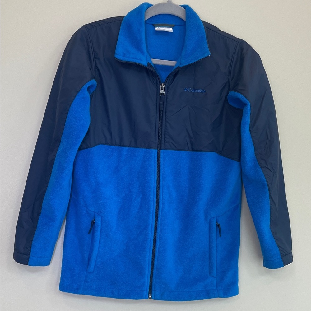 Columbia Youth Large Navy and Royal Blue Performance Jacket. EUC no‎ call outs